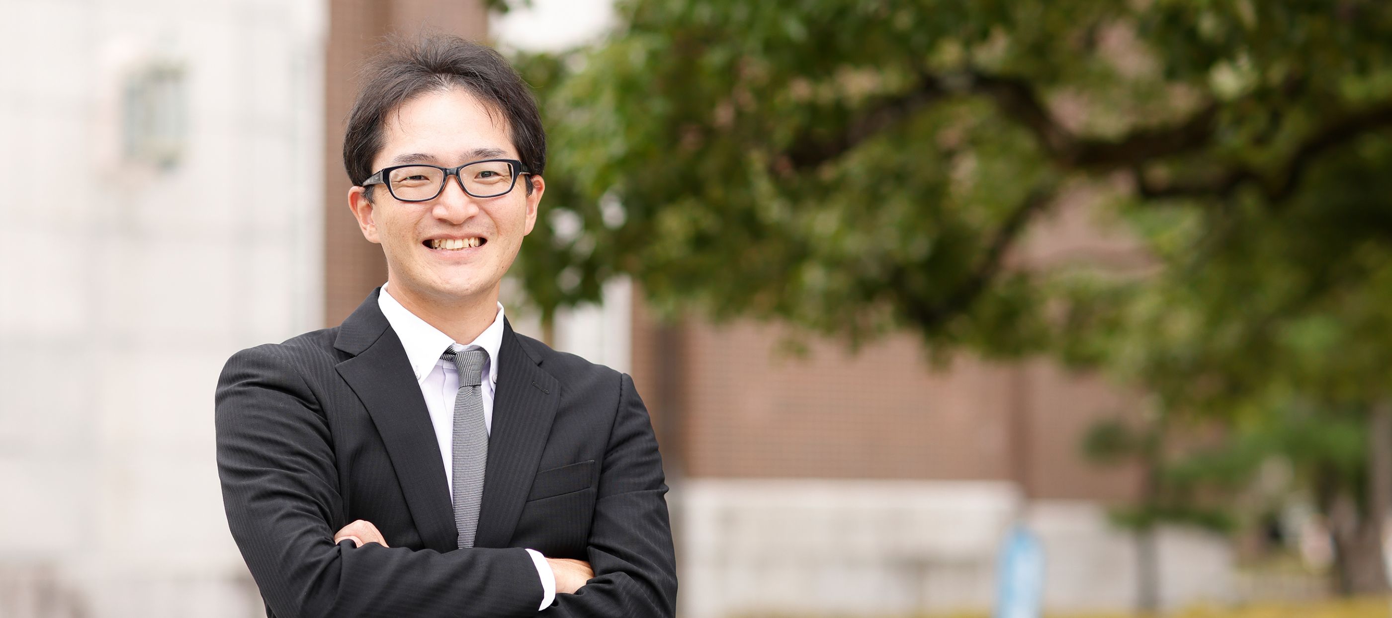 財務部監理課監理企画掛(主任)山本 学志